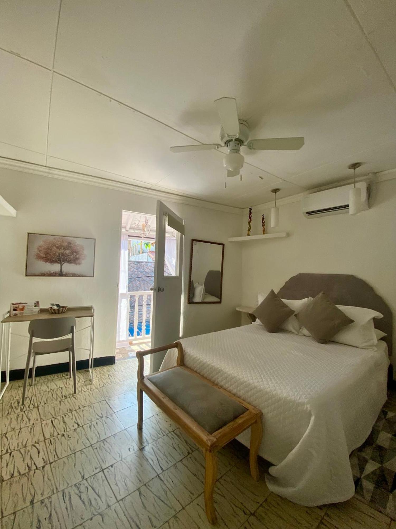 巴尔肯斯贝内西亚住宿加早餐旅馆 Cartagena 外观 照片